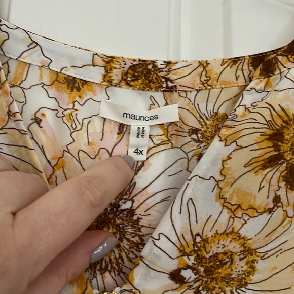 Maurice’s Geneva Zip Blouse Size 4X Yellow and Brown Floral - Picture 3 of 6